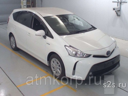 toyota prius alpha 2016